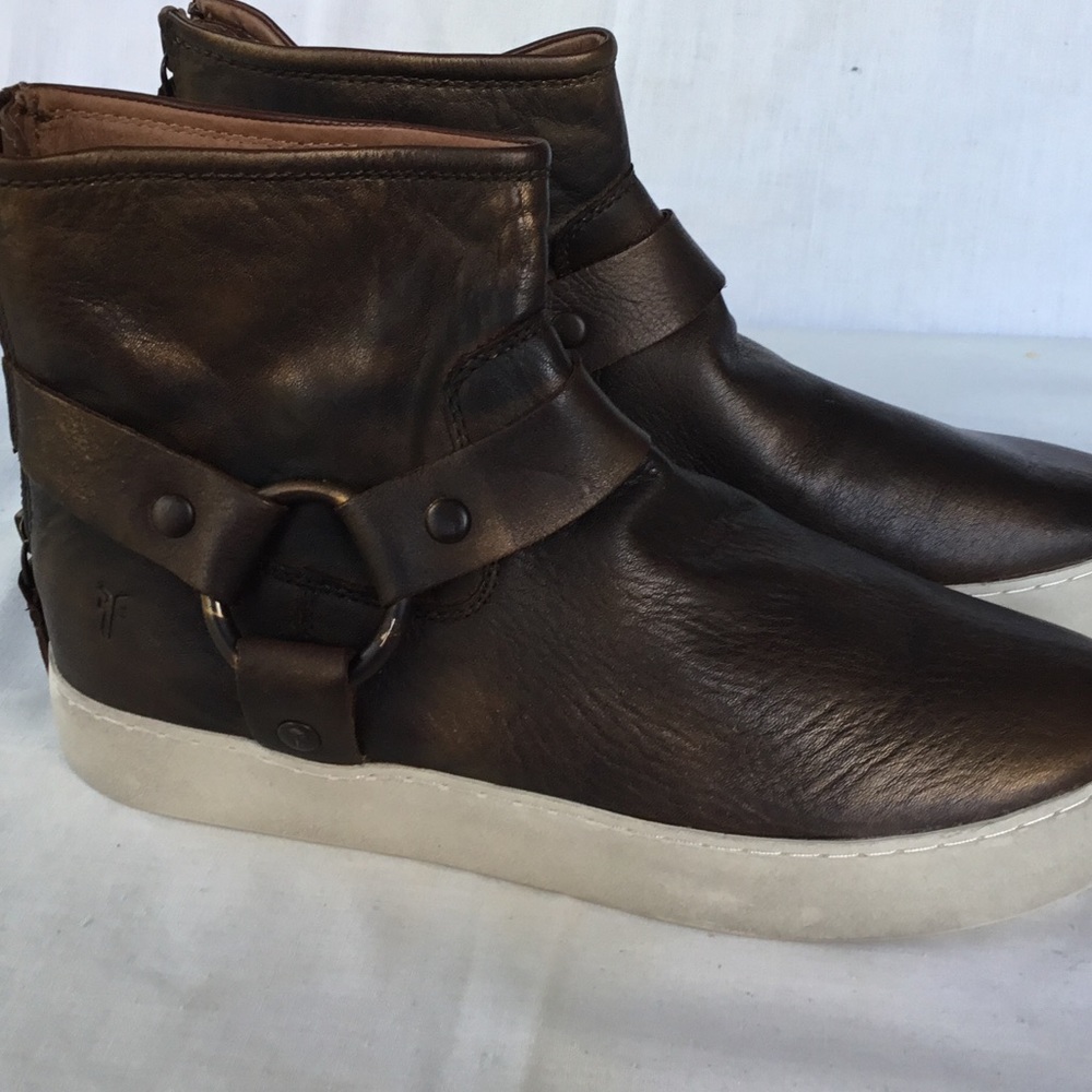 FRYE shoes